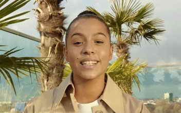 Thumbnail Melisa Patientin für die Haartransplantation in der Türkei